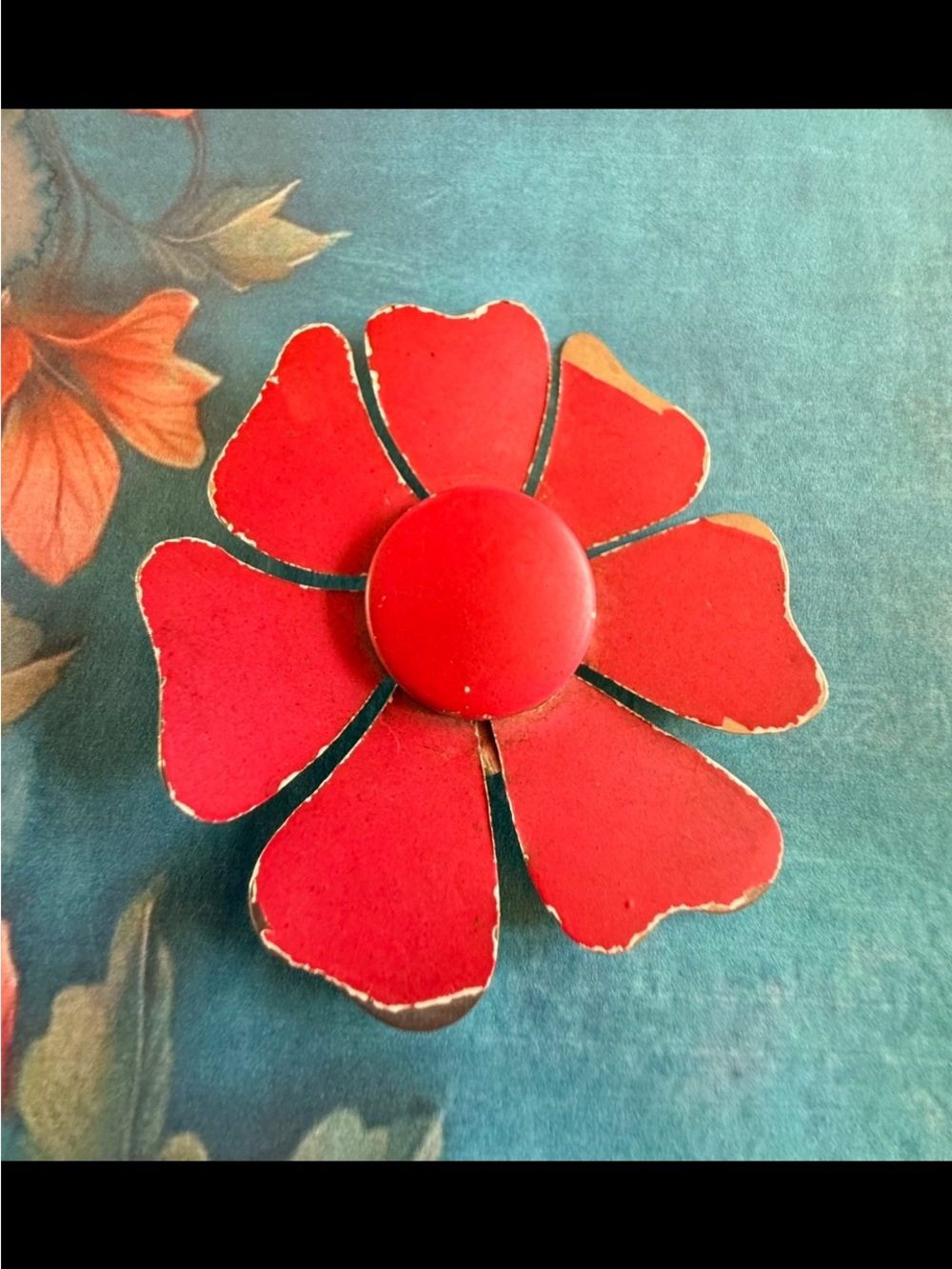 Flower Brooch Pin - Women's Accessory. Some peeling of the enamel. Refer to post